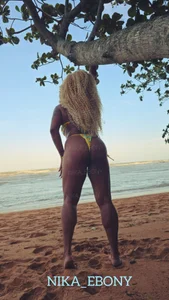 Eu de Nika_Ebony  Imagens