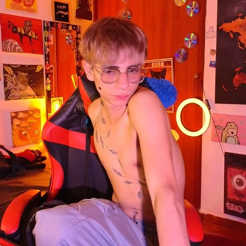 Foto em tendência de the_princeRed 7089