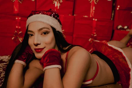 Ariaa_Isabell Christmas🎄 Poză 5