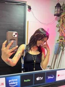 monica420 Public Pic 5
