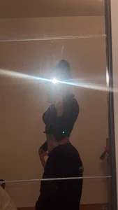 loveezoe Mee Pic