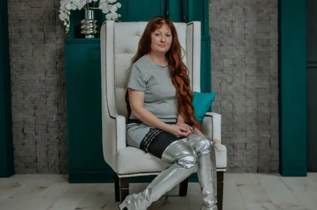 VanessaHotts Public Pic 4