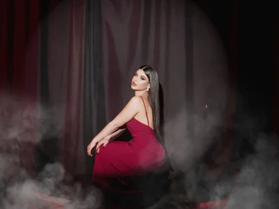 AlluringAriel Shine like star! Pic