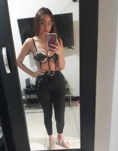 ema_swett Public Pic 2