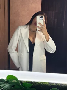 AlvinaMair Normal working day🥱 Foto