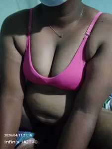 nisani_madusha 💦😍 Billede 3