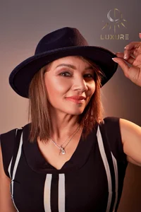 JennieRosse My elegance is incomparable Poză