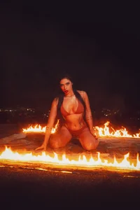 Fire woman de Janediazz  3 Imagens