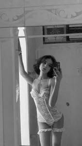 kate_bmoss_ Lingerie Pic