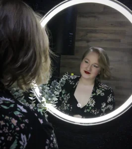 Kitty_Rest_のHot stockings under a dressの 2枚の写真