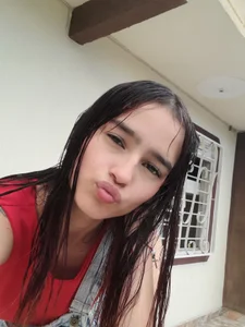 MelodyMansson Good morning, my sweetest addiction… ☀️🔥 From 9:00 AM to 5:00 PM (Colombia time), I’m here to make Foto 2