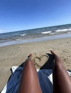 Naughty_JessieX: Goddess ( 2 фото)