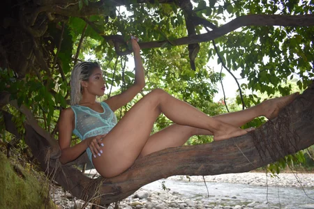 Nemesis_020 Public Immagine  5