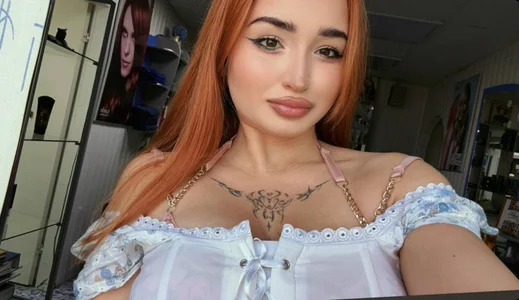 KendallGlow Public  3. fénykép
