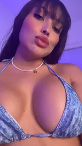 🍒🔥 de _brenda_becker  3 photos