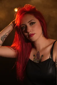 I don't show everything ... just enough for you to want more! de Ema_Jonees  7 Imagens