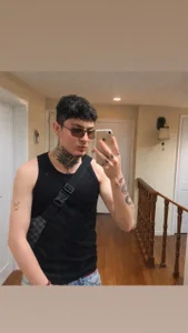 DanteGray_ Public Gambar