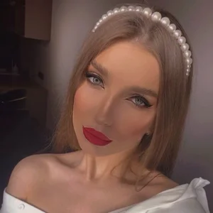 ArtieThoman meow টি ছবি