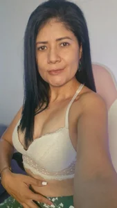 Isis__Love hi how are things👀? What can I do for me to take with me?😋🔥🤭 Immagine 