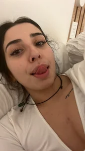 swett de sweetbrunette22  Imagens