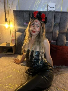 Caroline_lady_ Happy Hallowen💀👻 зображення 2