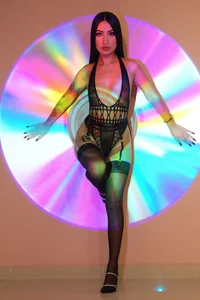 morganlake_: 🌈 Lights That Ignite Desire 🌈 ( 3 фото)