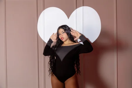 Iriana_Vexz Happy Valentine's day 💕 Pic 4