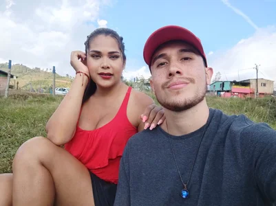 xxx_sweet_couple_ one day walking Billede