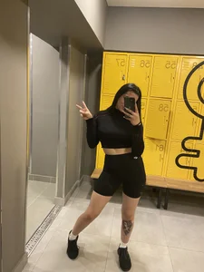 Nicollemays Did you know that I love to exercise and feel alive 🔥✨ Pic 6