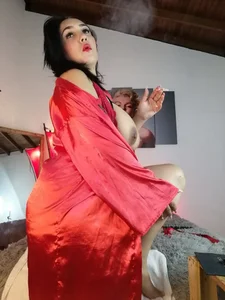 Eva_MilfF Smoking Foto 4