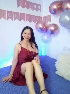 cattaleya1476 I close my day with gratitude and smiles ✨🎂 Pic