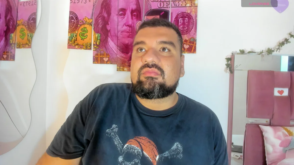 Трендове зображення  2778 horus_gil