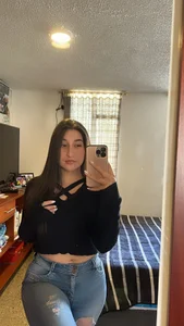 MerlyG_ Public Pic 2