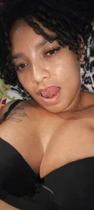 Armelinne DAY BY DAY Pic 2