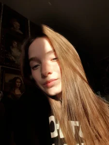 LittleCutieSandy How do you like the cute photos???? Pic 3