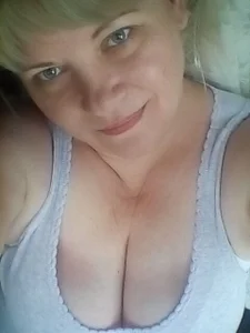 FlowerButterf look at me Pic