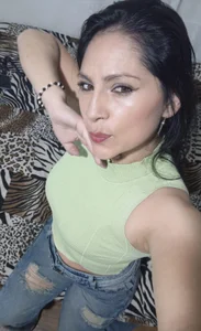 Curves with Experience de SofiaMoreno_  Imagens