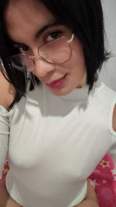 Mia_saaenz 😼I feel sexy Pic 2