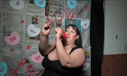 _Emily_rosee_ RED ROSE Poză