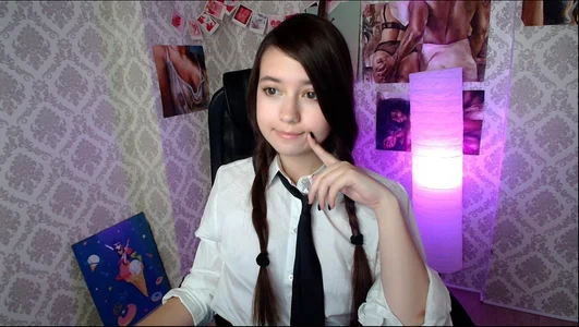 Zdjęcia Lina_Brownie School girl: 