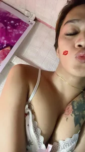 YourLady_GLAIZA Public Pic 2