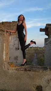 Eva_Melow Merging with nature Pic 8