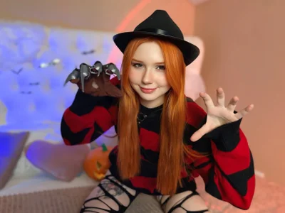 Happy Halloween with Freddy Küger de hannah_lourens  Imagens