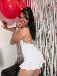 Lisa_sinclair Valentine's Day❤️ صورة واحدة|Lisa_sinclair Valentine's Day❤️ صورتان|Lisa_sinclair Valentine's Day❤️  6 صور|Lisa_sinclair Valentine's Day❤️  6 صورة