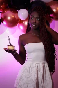 Nahomi-Hill Happy Birthday Nahomi! - {count, plural, one {תמונה אחת} two {שתי תמונות} many {# תמונות} other {# תמונות}}