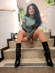 julietajackson_1 Today I celebrate love and you are my favorite pleasure 😘 Bilde 4