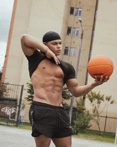 BruceStroud Sport ⛹️‍♀️ รูป  7