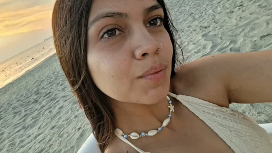Public od Sara__Velvet  2 snímek
