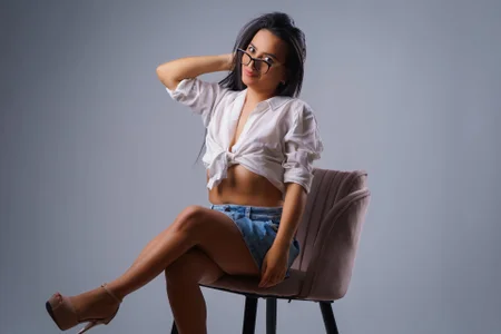 EmilyPrincy Fantasy with glasses Pic 2