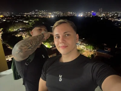 kike_energy kullanıcısının WE ARE US albümü -  9 fotoğraf